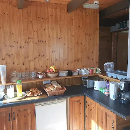 ゲストハウス West Coast ラヒンチ